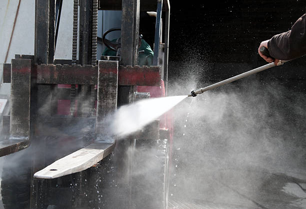 Best Warehouse Cleaning  in Rapid City, MI